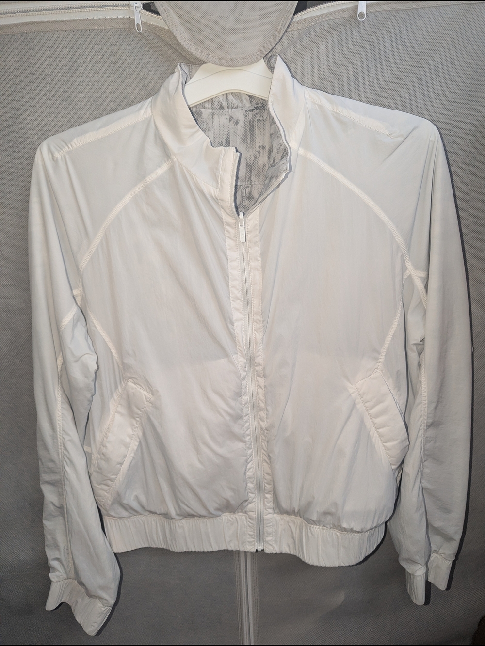 EUC Lululemon Bombs Away Reversible Jacket - Picture 6 of 11